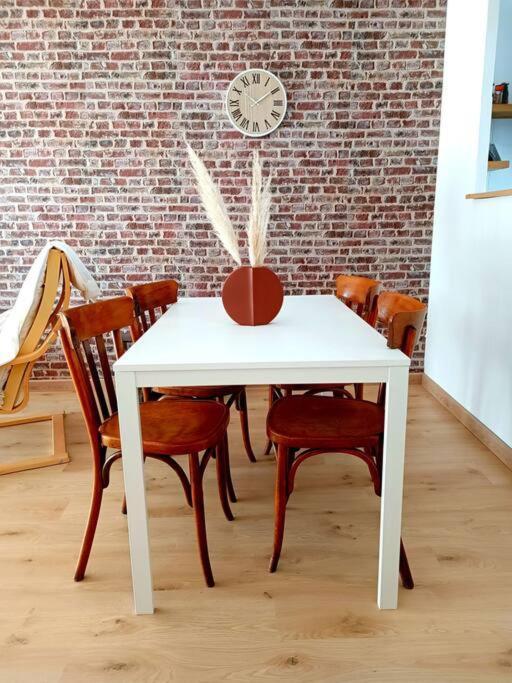 Le Cosy Plein Centre Avec Terrasse Apartment เมกซีมิเยอซ์ ภายนอก รูปภาพ